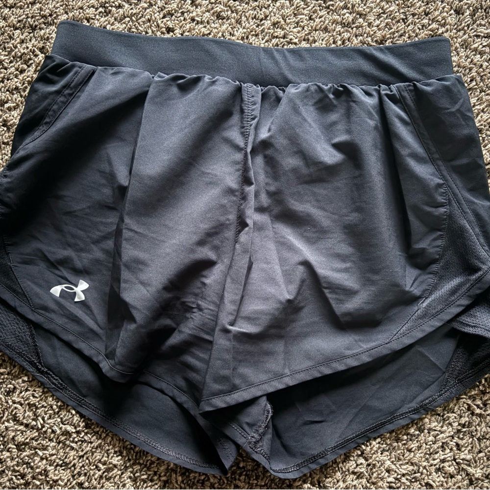 Under Armour Women's black Athletic Shorts